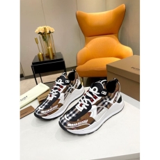 Burberry Low Shoes